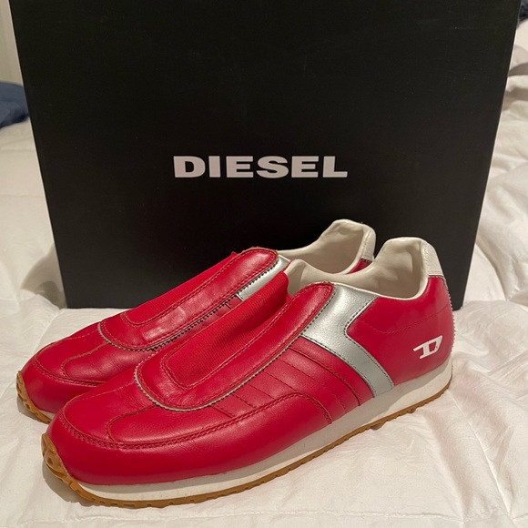 Diesel Other - Men’s Diesel leather laceless shoes